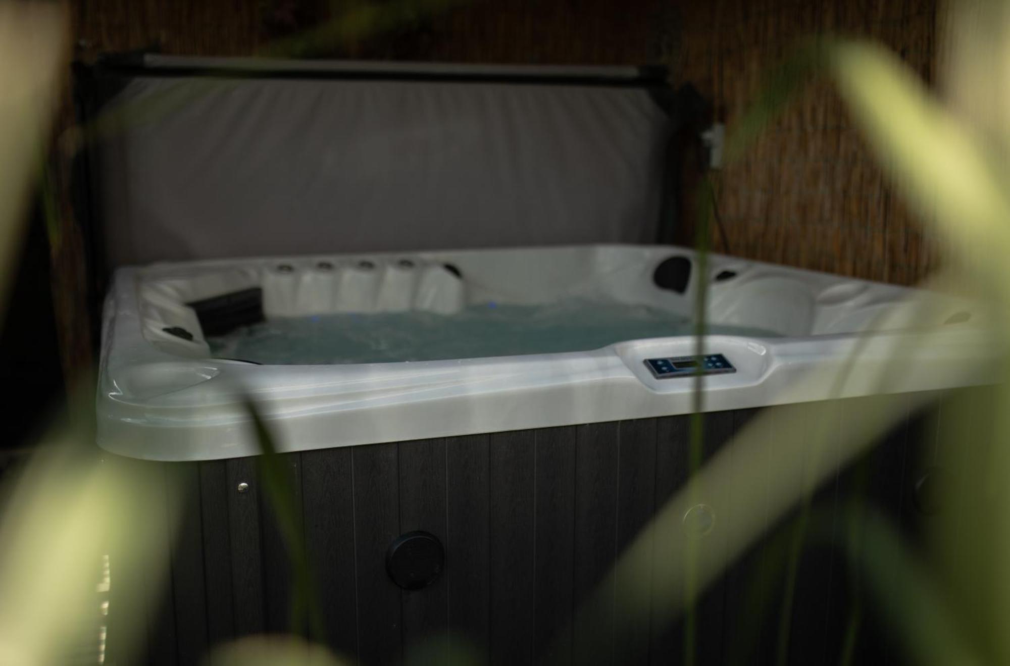 Drents Genieten - Riegheide Met Prive Jacuzzi Villa Erm Esterno foto