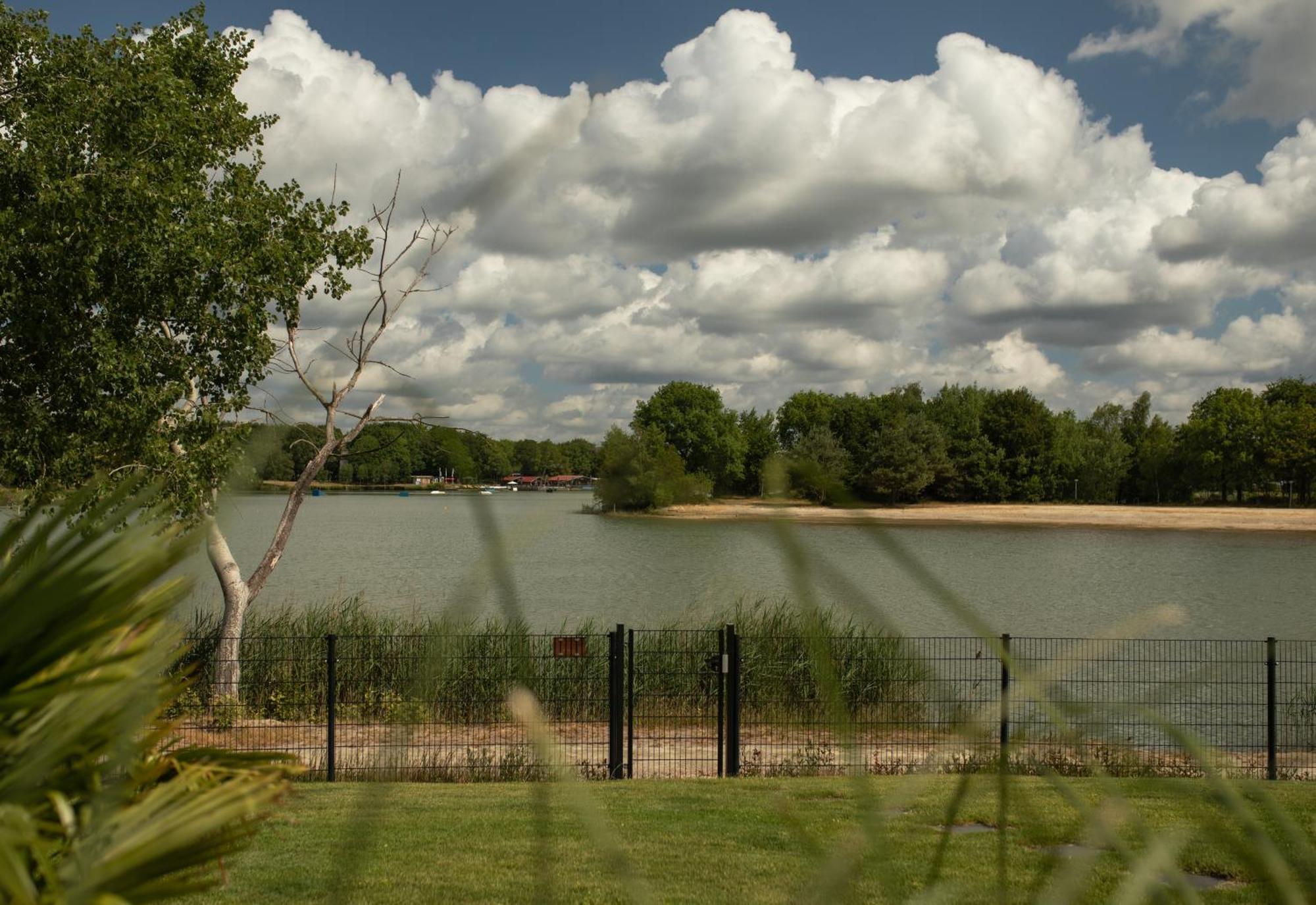 Drents Genieten - Riegheide Met Prive Jacuzzi Villa Erm Esterno foto