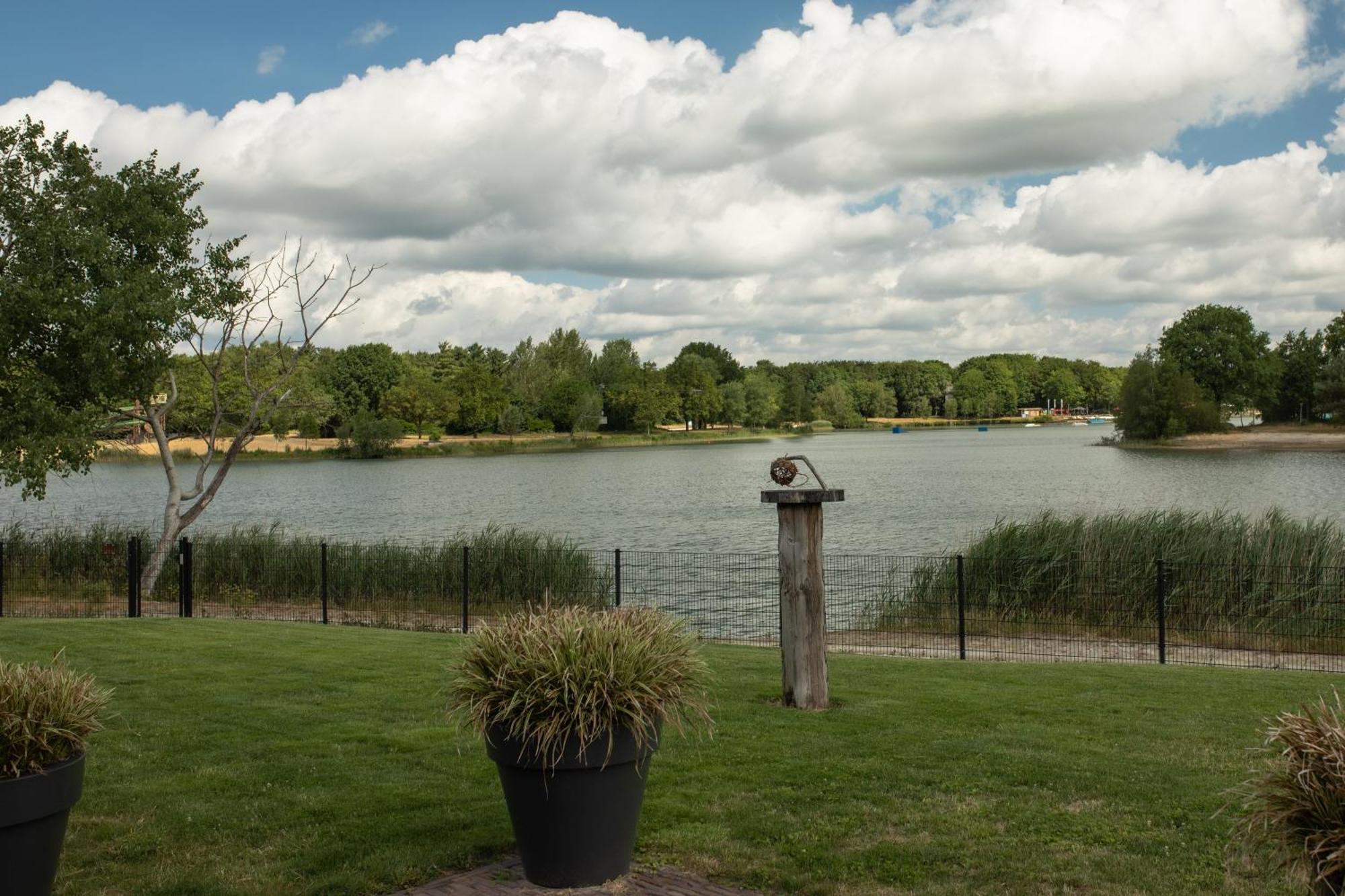 Drents Genieten - Riegheide Met Prive Jacuzzi Villa Erm Esterno foto